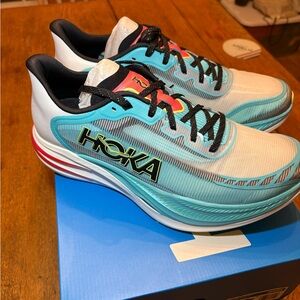 Hoka Cielo X1 2.0 in Frost/Black